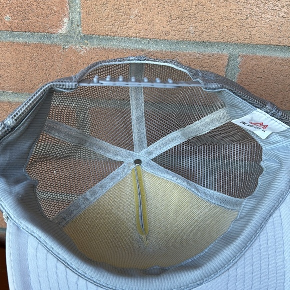 Vintage Spud Mackenzie Snapback / Trucker Style / 80s / 90s / Las Vegas - Picture 7 of 7